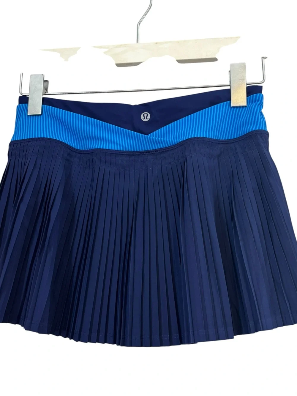 Lululemon Time to Shine Blue / Samba Snake Skort Skirt Size 4